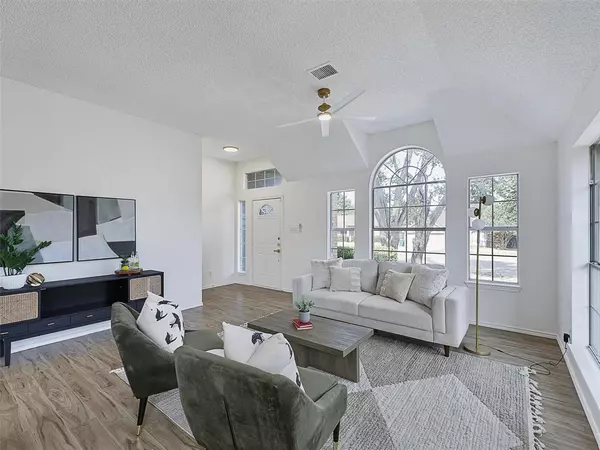 Cedar Hill, TX 75104,823 Shady Brook Lane