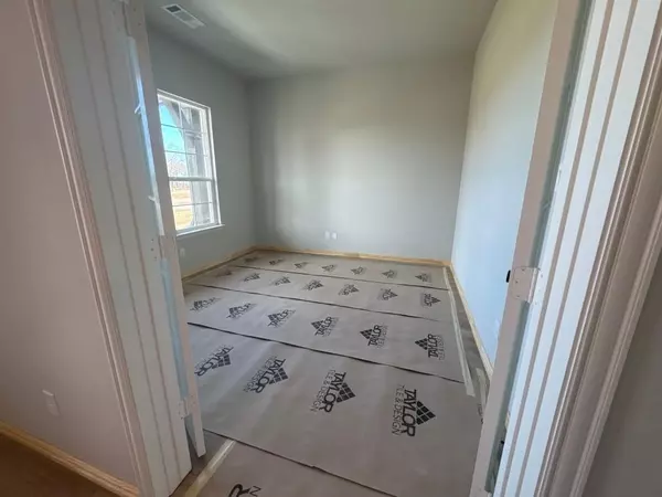 Springtown, TX 76082,152 Oak Grove Way