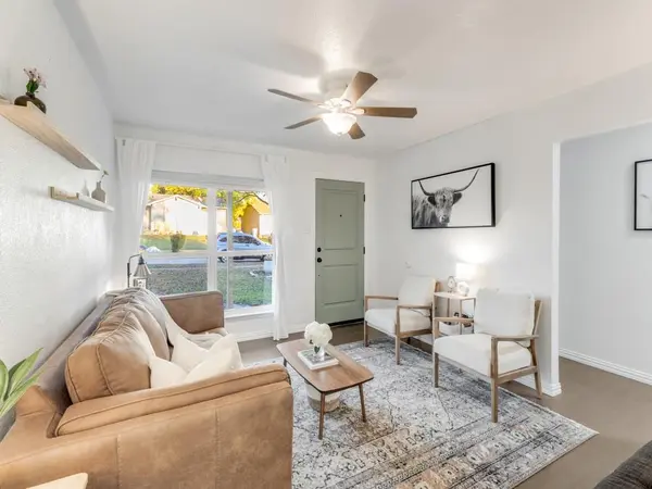 Dallas, TX 75243,9115 Boundbrook Avenue