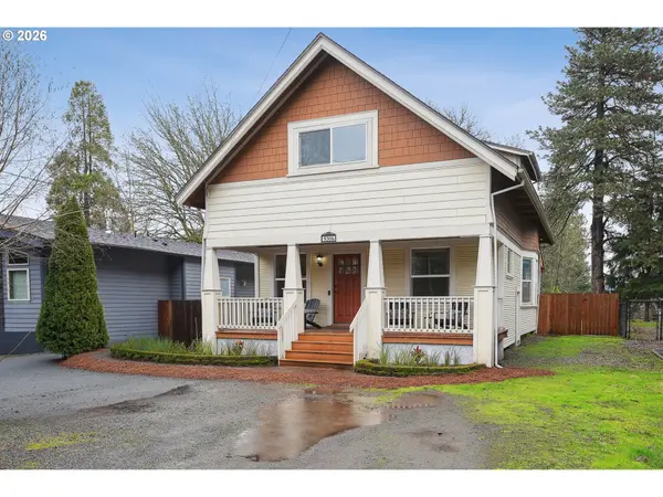 9306 SW 30TH AVE, Portland, OR 97219