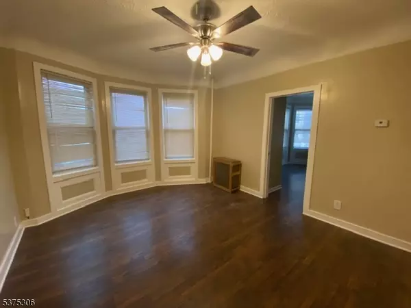 Newark City, NJ 07106,49 Columbia Ave