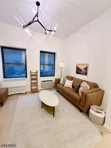 Jersey City, NJ 07307,44 Sherman Ave #1C