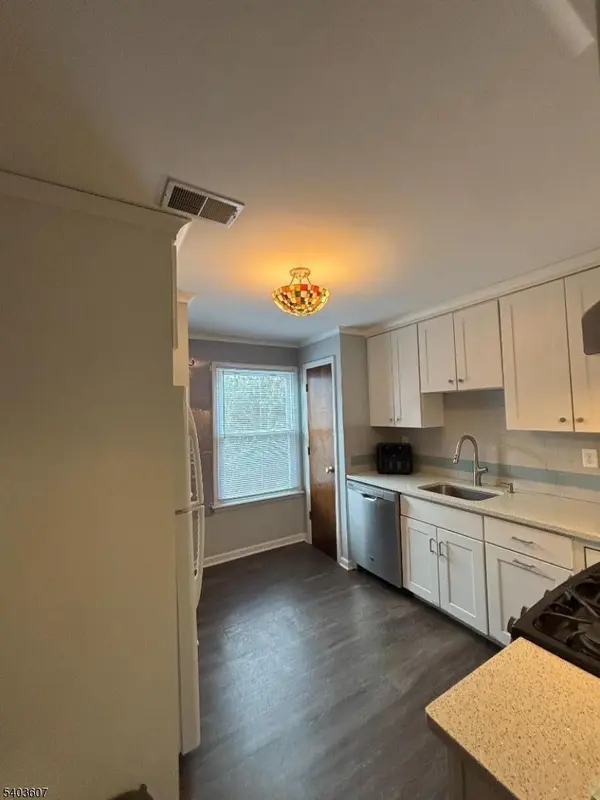 Morristown Town, NJ 07960,86 Washington St #A