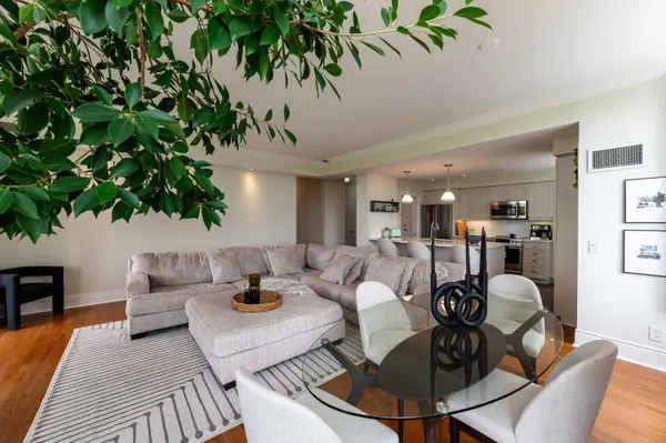 Toronto C13, ON M3C 4G3,1101 Leslie ST #403