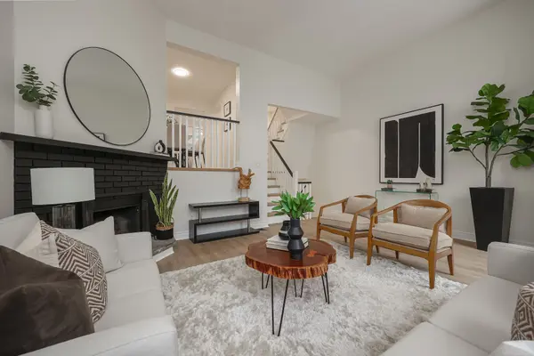 Mississauga, ON L4W 2M8,1755 Rathburn RD E #104