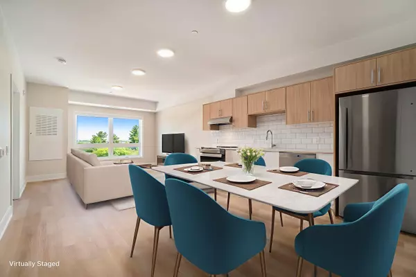 Arnprior, ON K7S 2J1,12 Thomas ST S #403