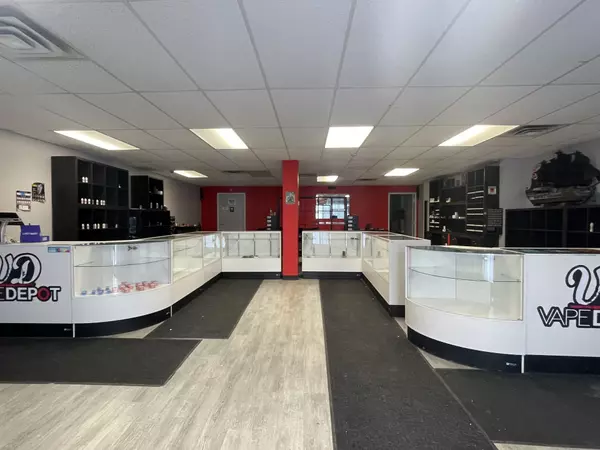 Cornwall, ON K6J 3R9,722 Pitt ST #109