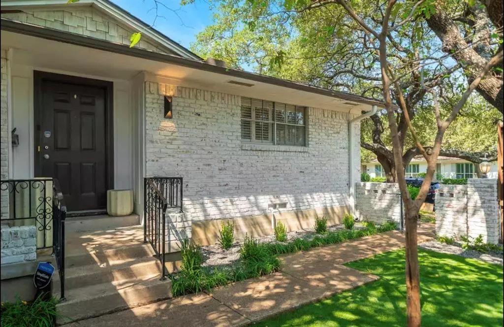 Dallas, TX 75225,9003 Villa Park Circle