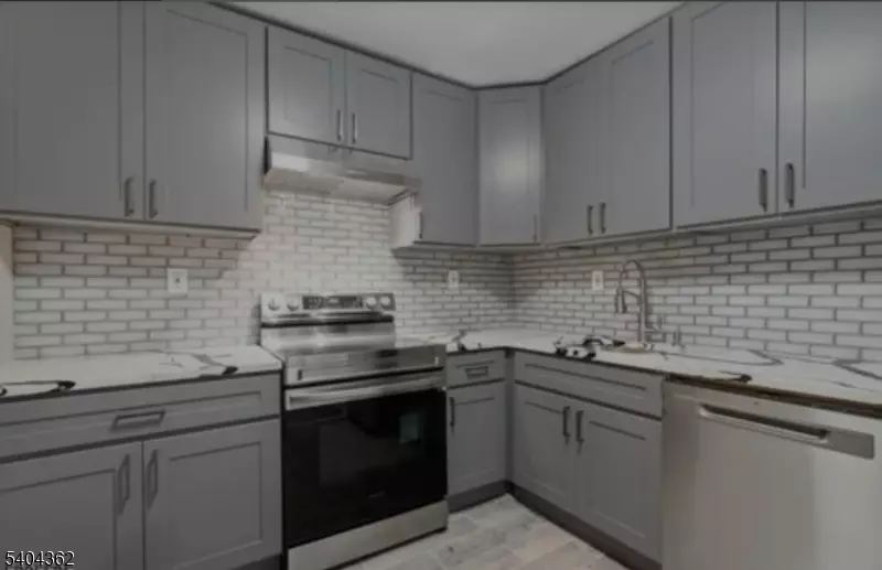 East Orange City, NJ 07017,188 Park St