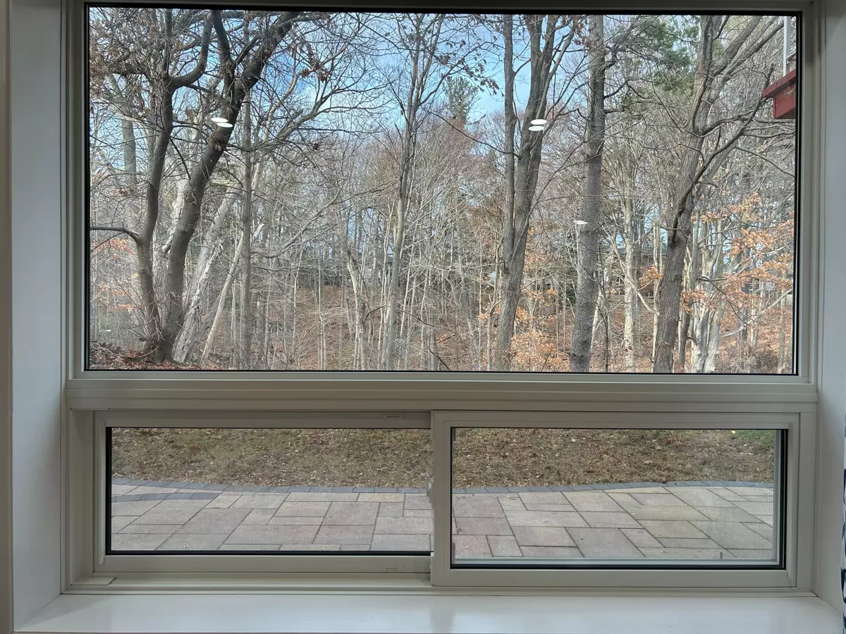 Toronto C15, ON M2K 2H6,62 Banstock  Dr DR #Room 5