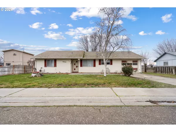 Boardman, OR 97818,128 SW WILLOW FORK DR