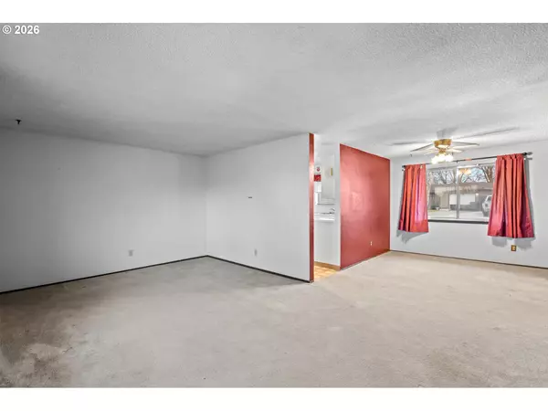 Boardman, OR 97818,128 SW WILLOW FORK DR