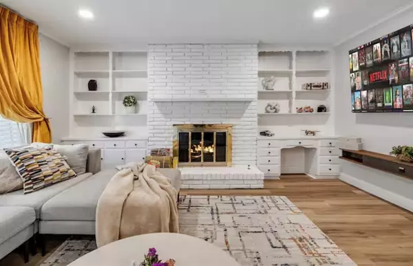 Dallas, TX 75225,9005 Villa Park Circle