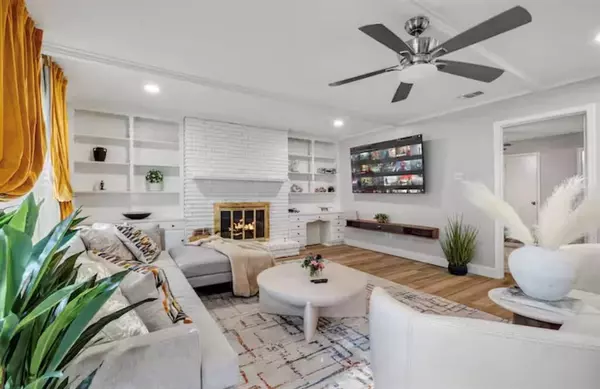 Dallas, TX 75225,9005 Villa Park Circle