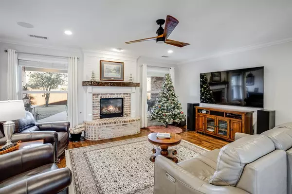 Celina, TX 75009,949 W Sunset Boulevard