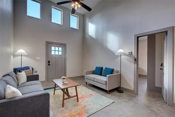 Commerce, TX 75428,600 Maple Street