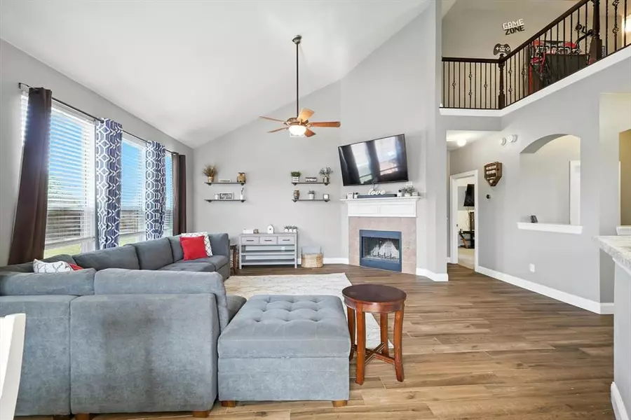 2112 Del Mar Court, Denton, TX 76210