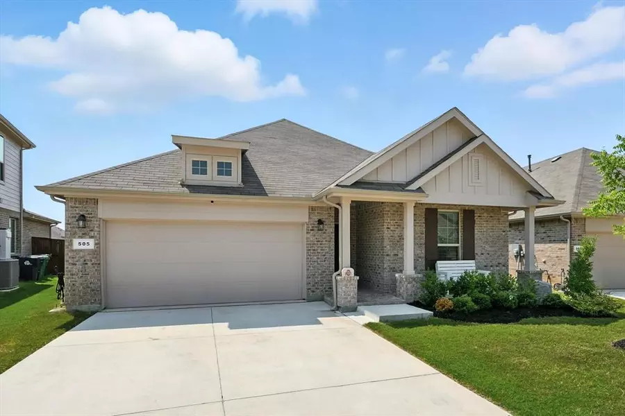 505 Big Horn Pass, Denton, TX 76210