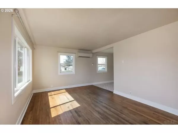 St Helens, OR 97051,1944 TUALATIN ST