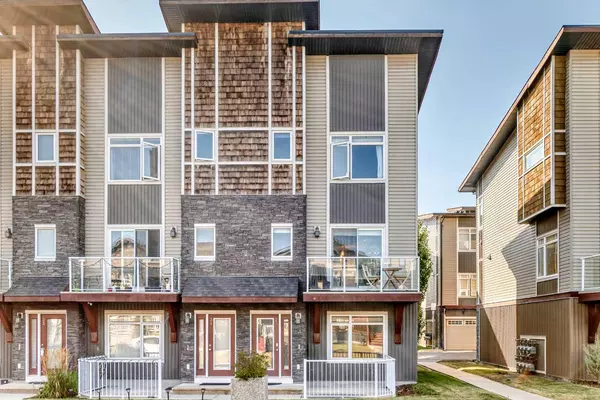 Calgary, AB T3N 0L7,29 Skyview Point Link NE