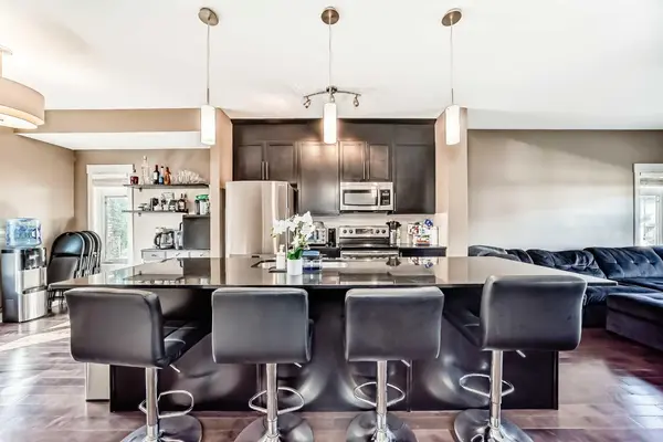 Calgary, AB T3N 0L7,29 Skyview Point Link NE