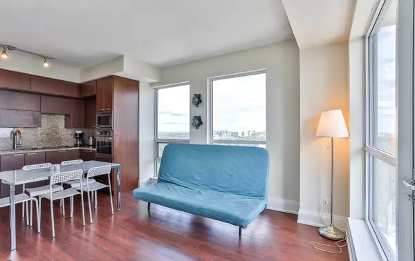 Toronto C14, ON M2N 0H1,120 Harrison Garden BLVD #2006