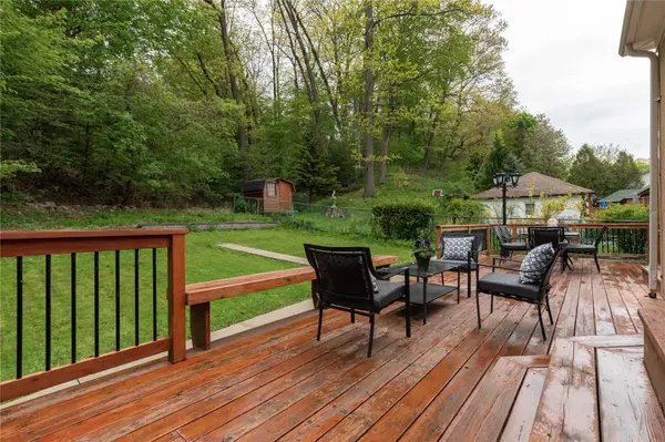 Toronto W01, ON M6S 3T7,182 South Kingsway N/A