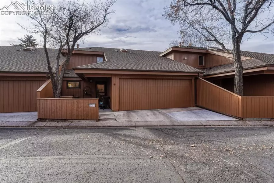 2366 Wood AVE, Colorado Springs, CO 80907