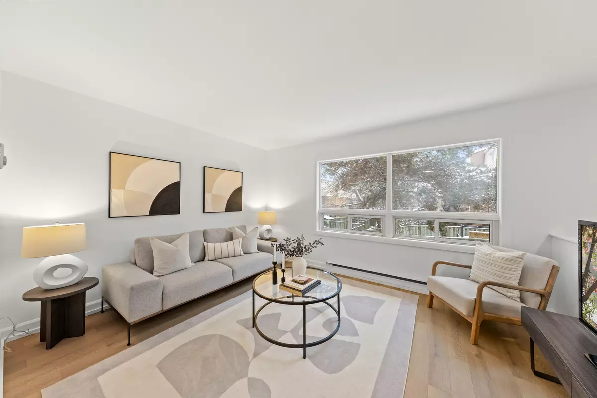 Pickering, ON L1V 3E1,1915 Denmar RD #175