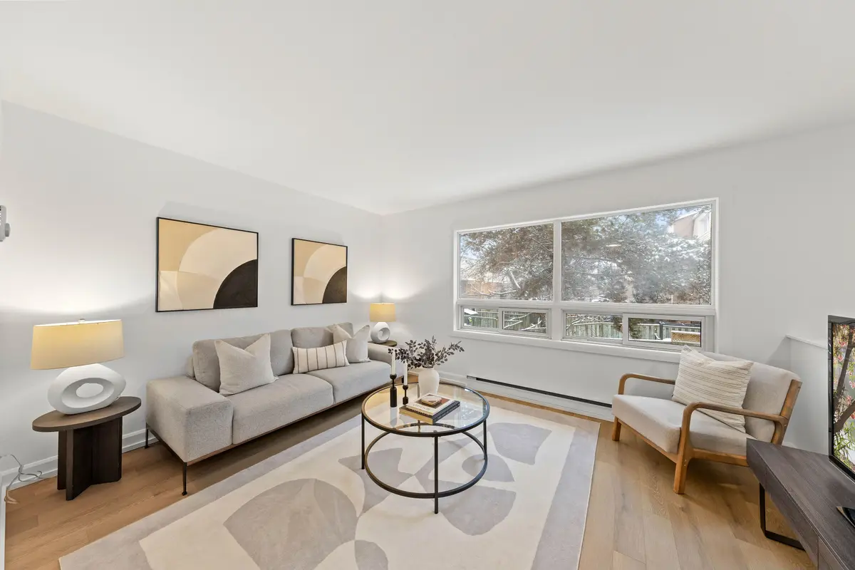 Pickering, ON L1V 3E1,1915 Denmar RD #175