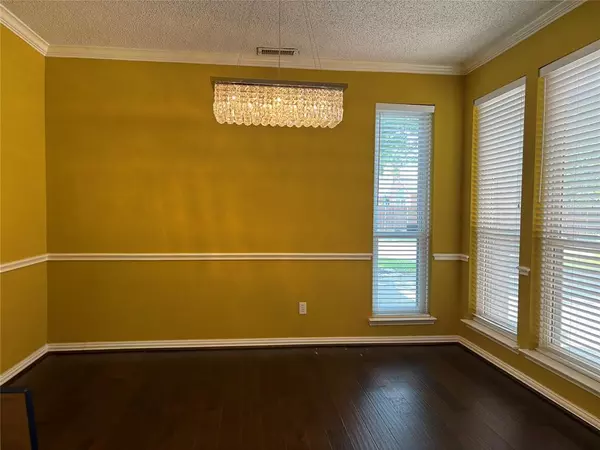 Allen, TX 75002,609 Falling Leaf Drive