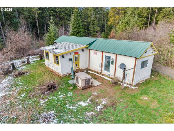 627 CANYON RD, Lyle, WA 98635