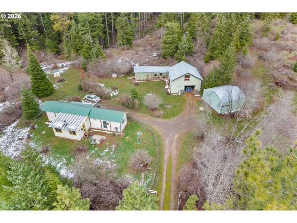 627 CANYON RD, Lyle, WA 98635