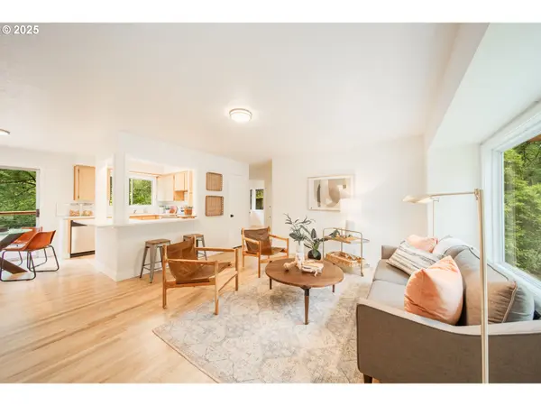 Portland, OR 97219,4239 SW GARDEN HOME RD