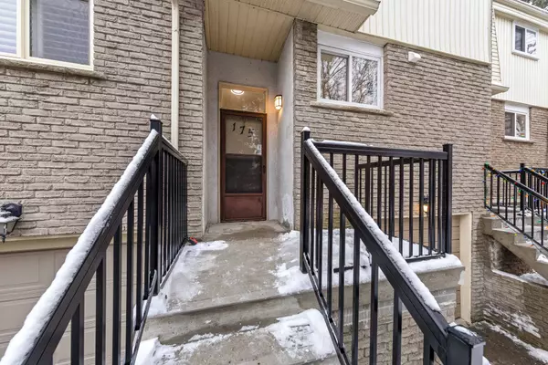 Pickering, ON L1V 3E1,1915 Denmar RD #175