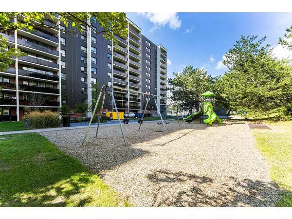 Toronto E09, ON M1C 3A1,750 Morningside AVE #610