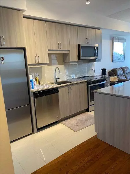 Richmond Hill, ON L4C 6Z2,9201 Yonge ST #2206