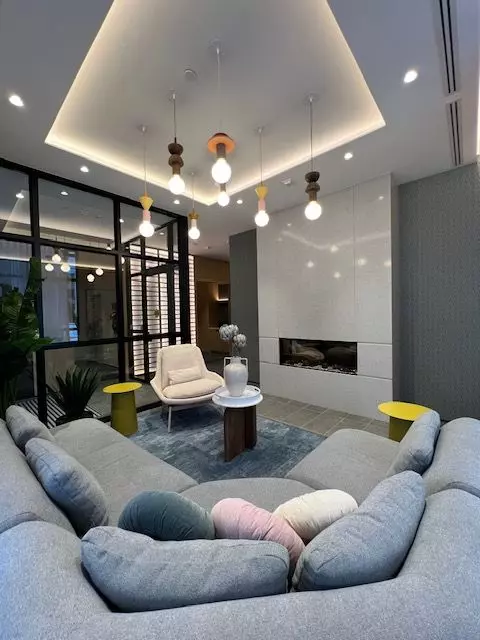 Milton, ON L9E 2B5,720 Whitlock AVE #D707