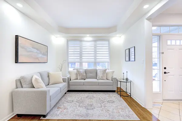 Milton, ON L9T 0N8,796 Rayner CT