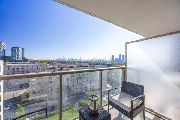 Toronto W02, ON M6H 4K5,812 Lansdowne AVE #901