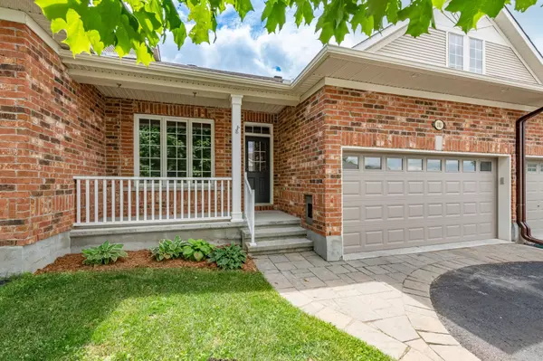 Barrhaven, ON K2J 0L9,102 Kelso Private