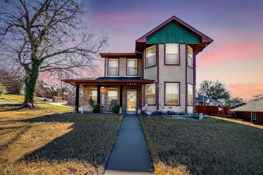 1513 Shadow Run, Weatherford, TX 76086