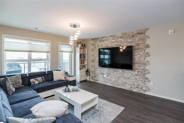 Winnipeg, MB R3W 0M8,155 Peguis ST