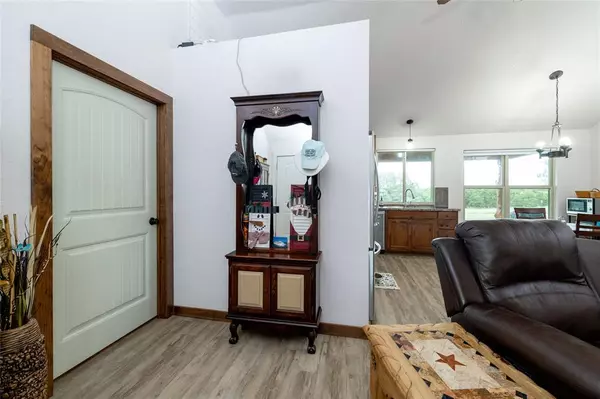 Bellevue, TX 76228,493 Browning Road