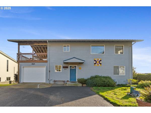 305 CYPRESS AVE, Garibaldi, OR 97118