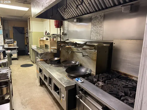 Portland, OR 97201,1923 SW 6TH AVE