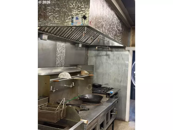 Portland, OR 97201,1923 SW 6TH AVE