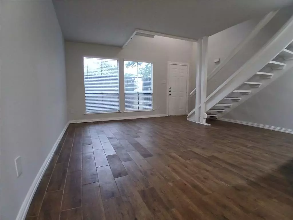 Dallas, TX 75236,4640 Country Creek Drive #1257