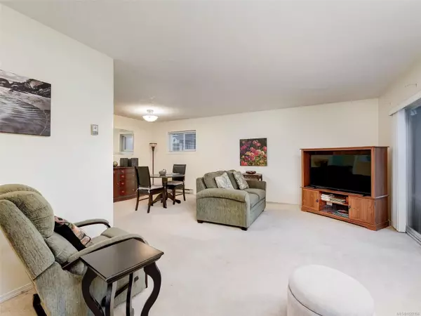 Colwood, BC V9B 2B2,515 Mount View Ave #23