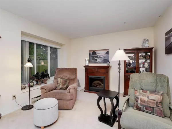 Colwood, BC V9B 2B2,515 Mount View Ave #23